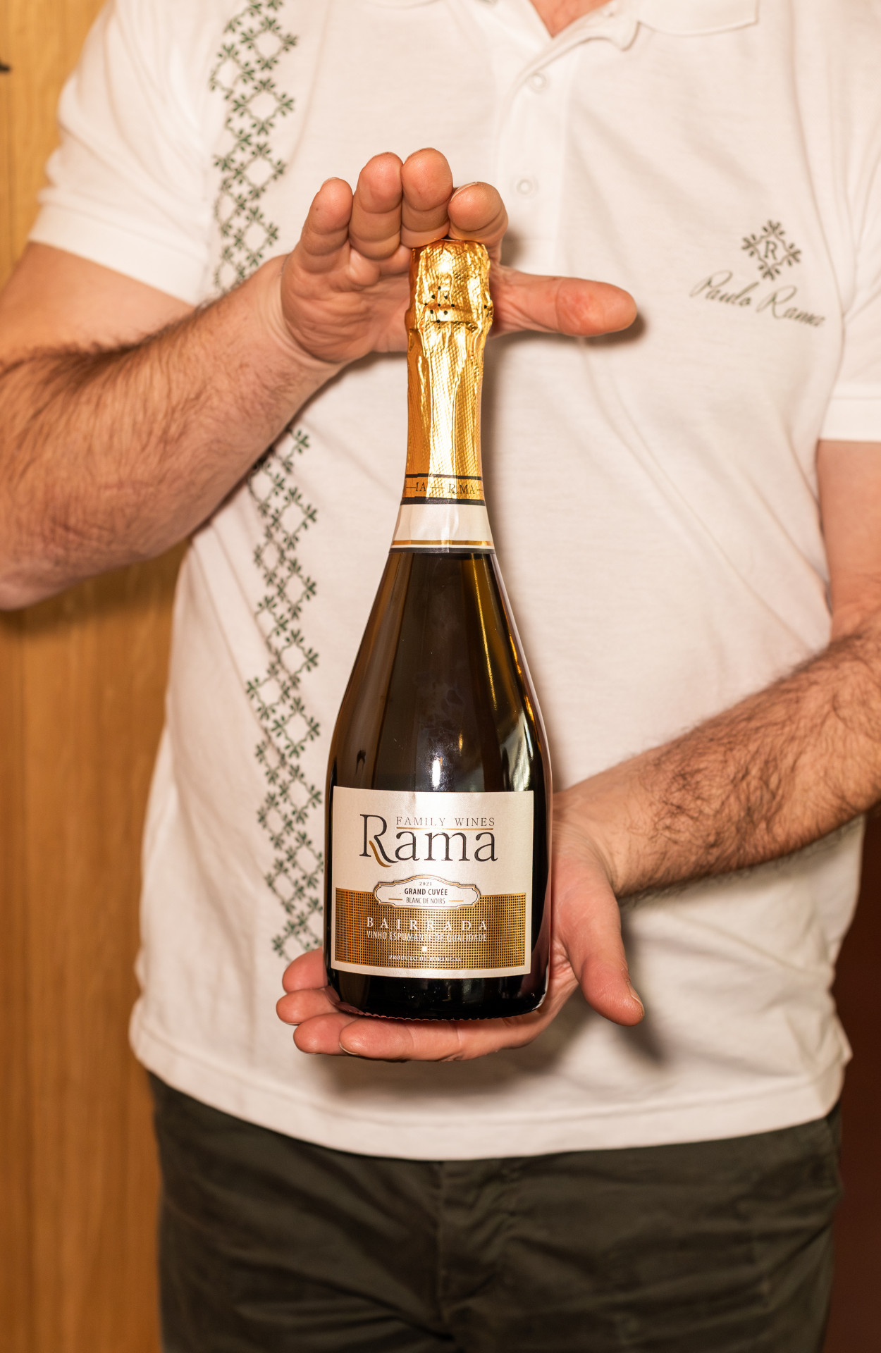Garrafa de vinho tinto